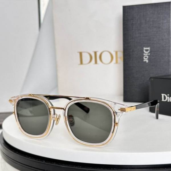 Dior Sunglasses AAA (282)