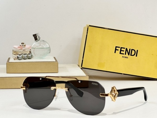 Fendi Sunglasses AAA (147)