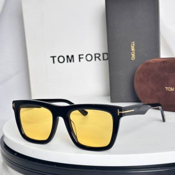 Tom Ford Sunglasses AAA (726)