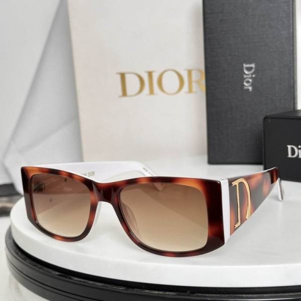 Dior Sunglasses AAA (185)
