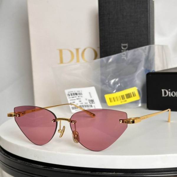 Dior Sunglasses AAA (155)
