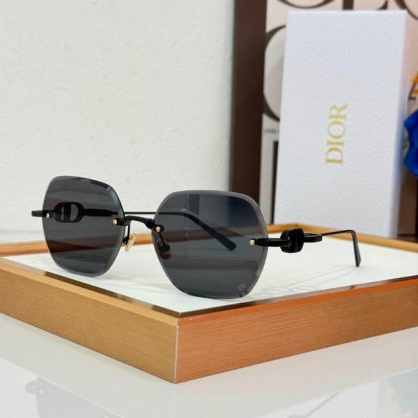 Dior Sunglasses AAA (510)