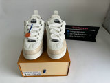LV SNEAKERS (105)