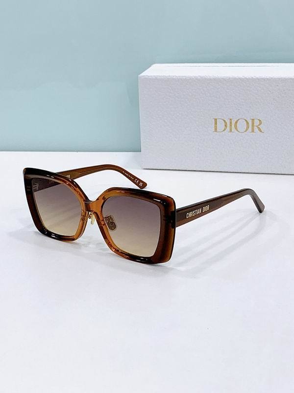 Dior Sunglasses AAA (826)