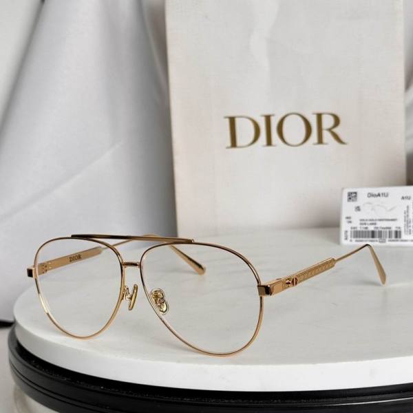 Dior Sunglasses AAA (962)