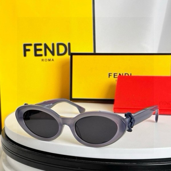 Fendi Sunglasses AAA (193)