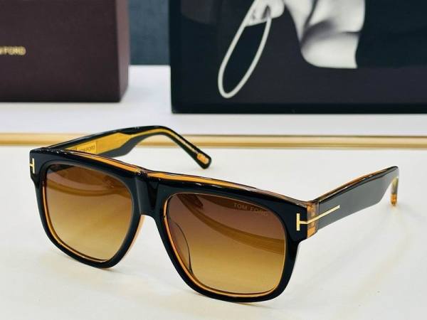 Tom Ford Sunglasses AAA (1220)
