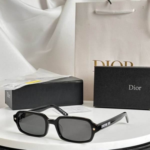 Dior Sunglasses AAA (168)