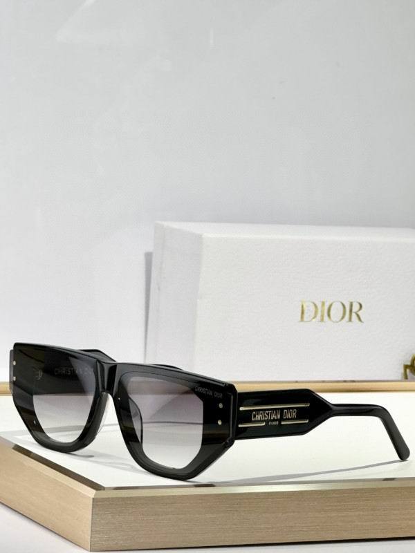 Dior Sunglasses AAA (358)