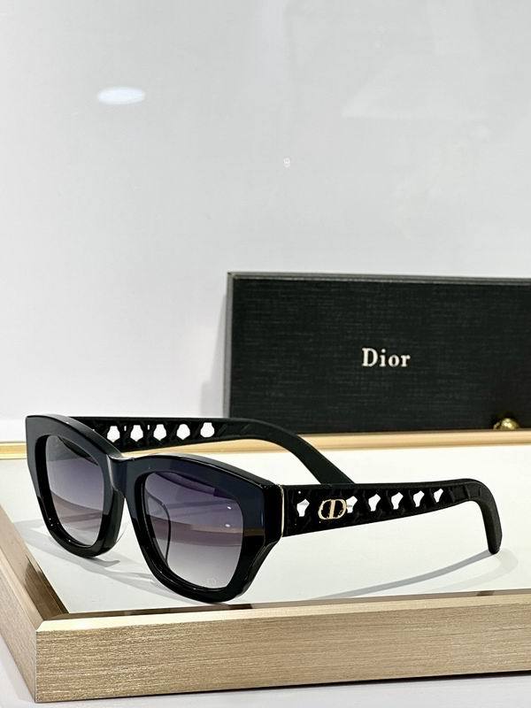 Dior Sunglasses AAA (1088)