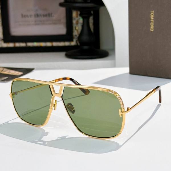 Tom Ford Sunglasses AAA (926)