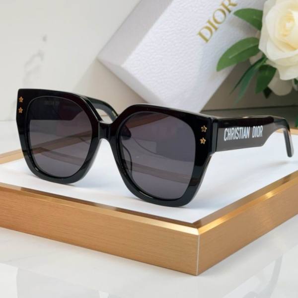 Dior Sunglasses AAA (571)