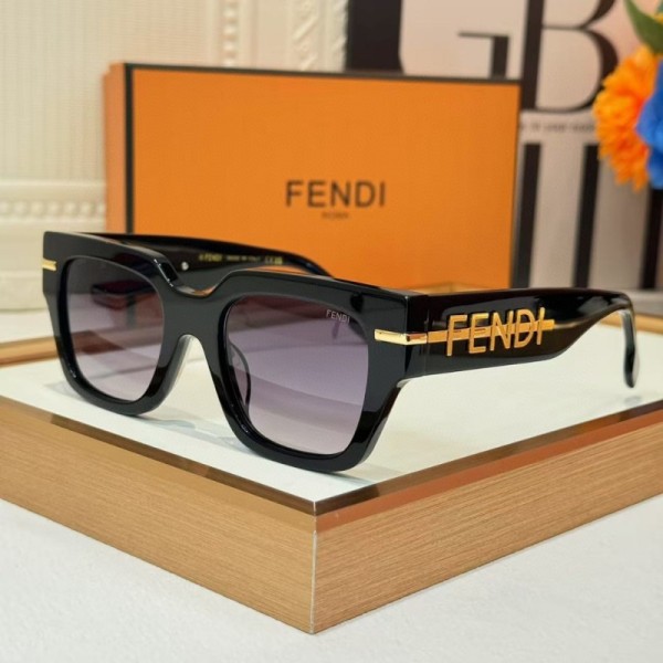 Fendi Sunglasses AAA (312)