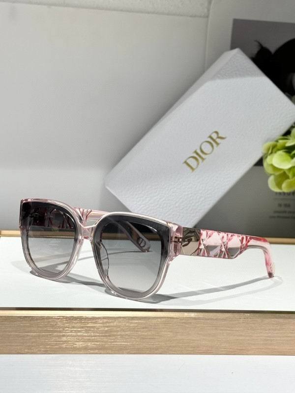 Dior Sunglasses AAA (393)