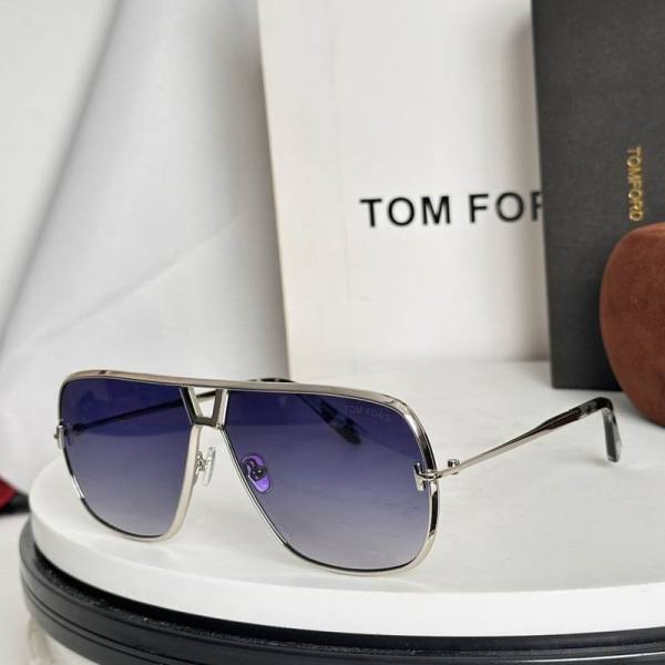 Tom Ford Sunglasses AAA (1393)