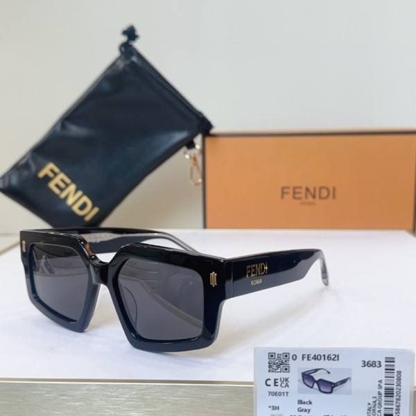 Fendi Sunglasses AAA (106)