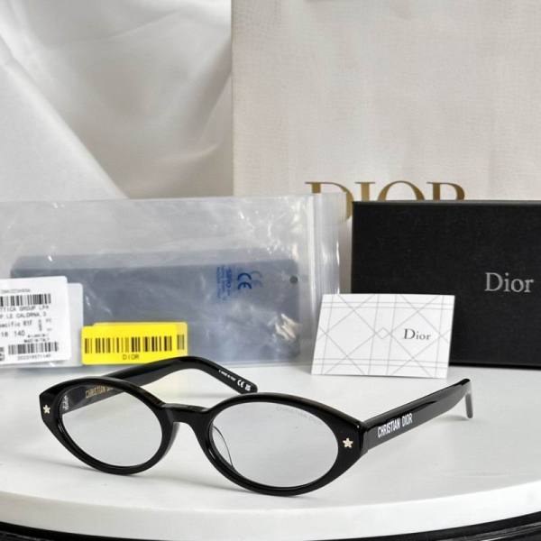Dior Sunglasses AAA (165)
