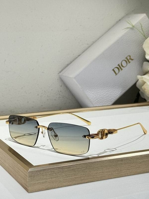 Dior Sunglasses AAA (734)