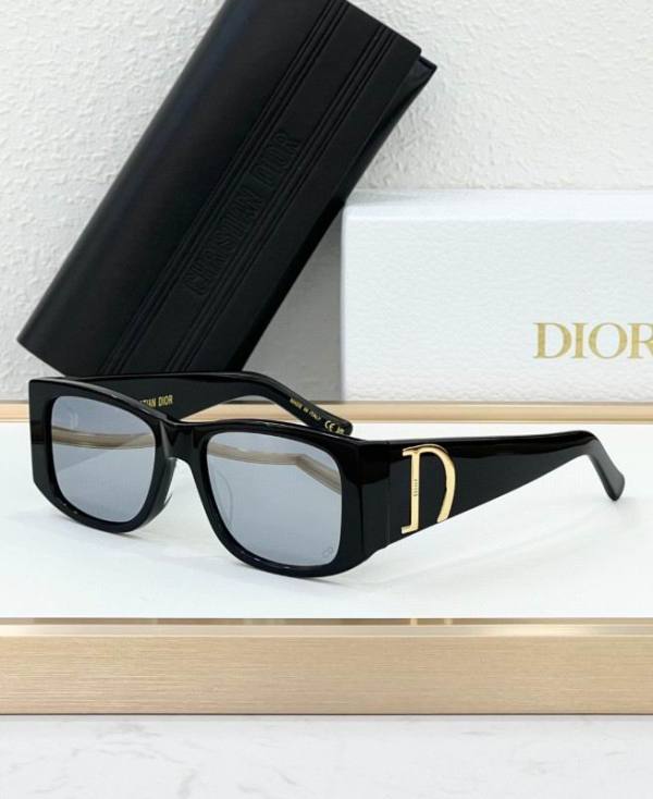 Dior Sunglasses AAA (126)