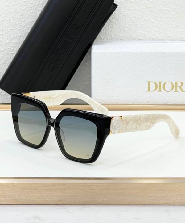 Dior Sunglasses AAA (143)