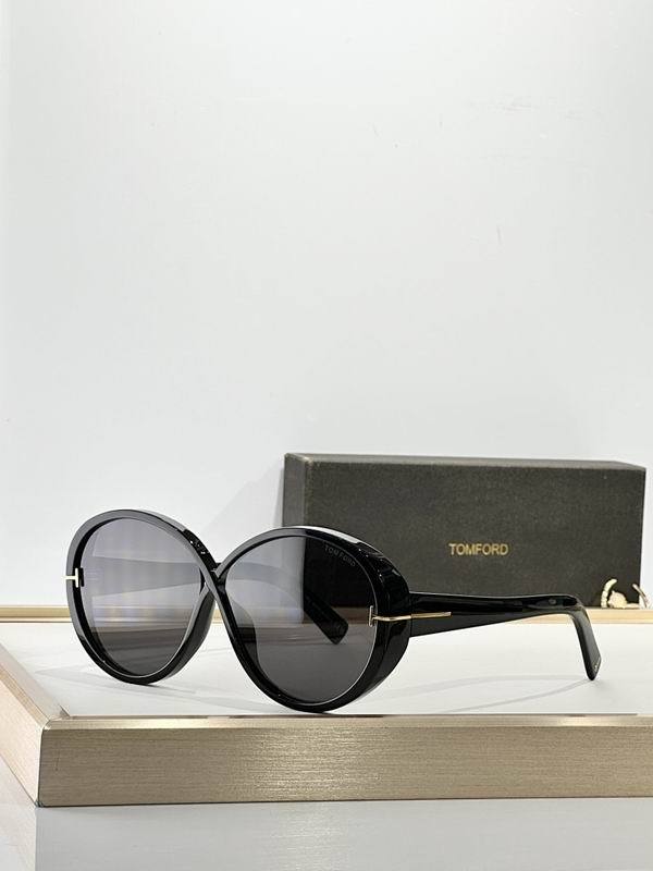Tom Ford Sunglasses AAA (821)
