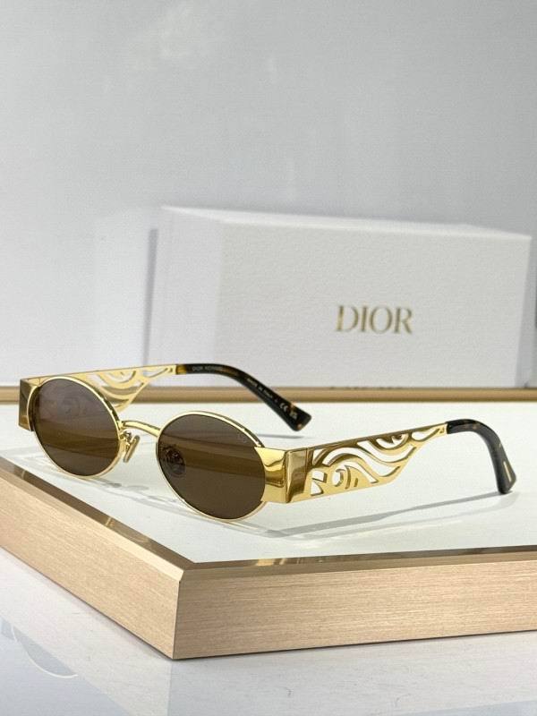 Dior Sunglasses AAA (125)