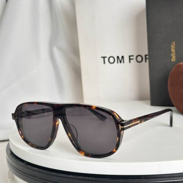Tom Ford Sunglasses AAA (915)
