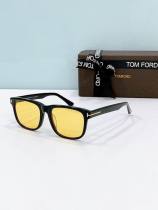 Tom Ford Sunglasses AAA (1029) Tom Ford Sunglasses AAA (1029)