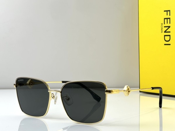 Fendi Sunglasses AAA (403)