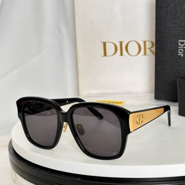 Dior Sunglasses AAA (1148)