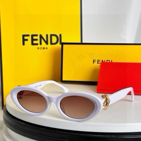 Fendi Sunglasses AAA (189)
