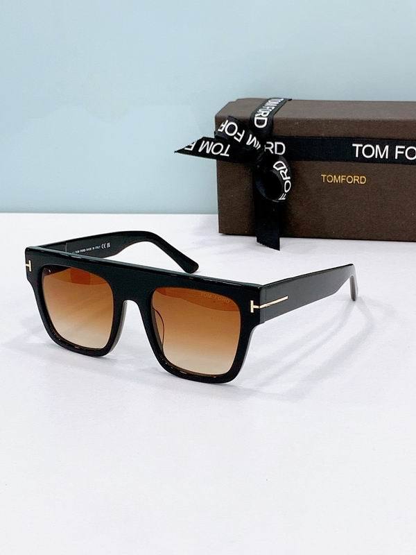 Tom Ford Sunglasses AAA (976)