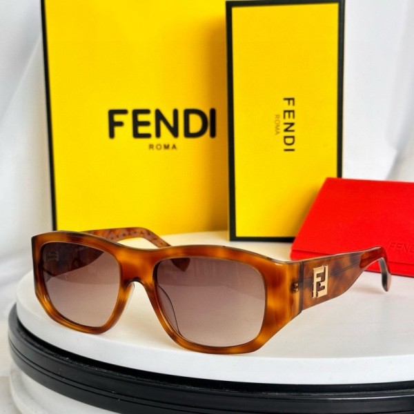 Fendi Sunglasses AAA (182)
