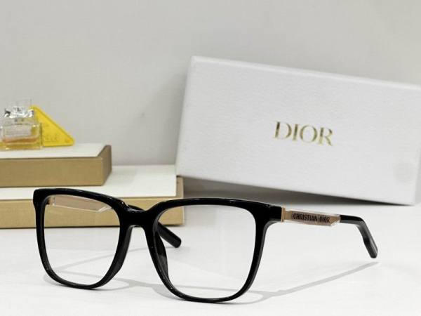 Dior Sunglasses AAA (469)