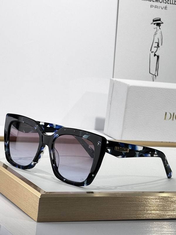 Dior Sunglasses AAA (858)