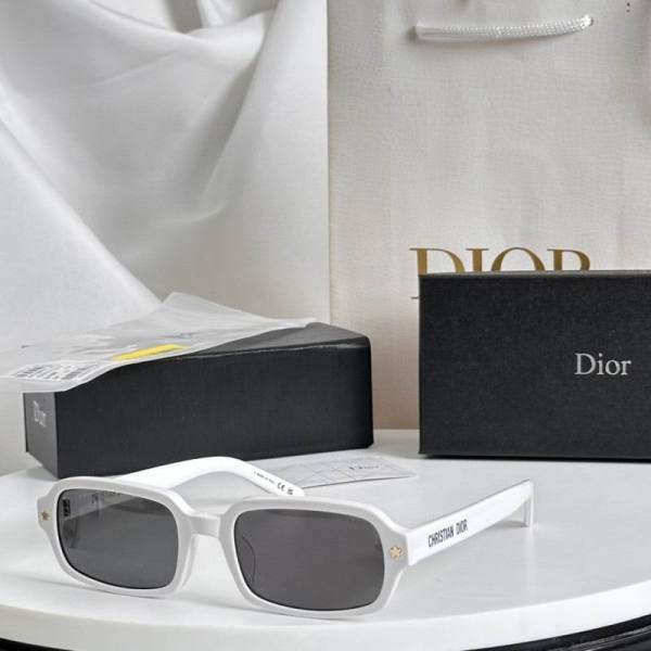 Dior Sunglasses AAA (171)