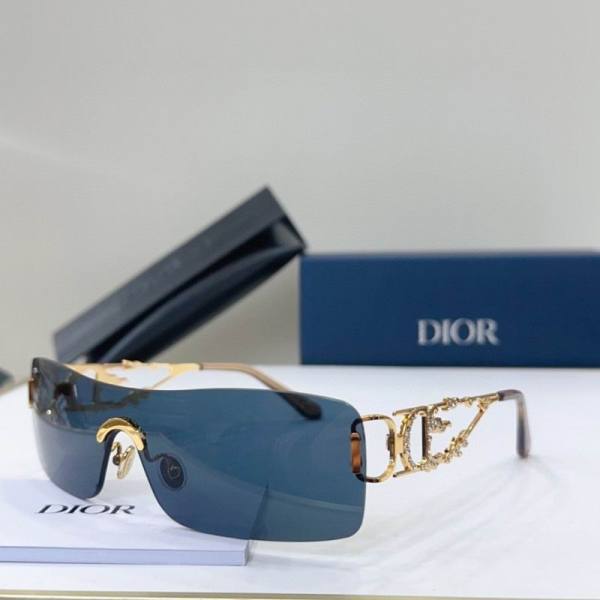 Dior Sunglasses AAA (345)