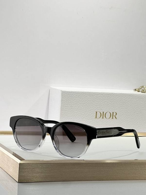 Dior Sunglasses AAA (629)