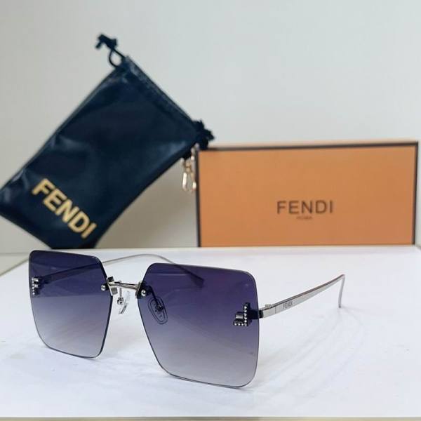 Fendi Sunglasses AAA (426)