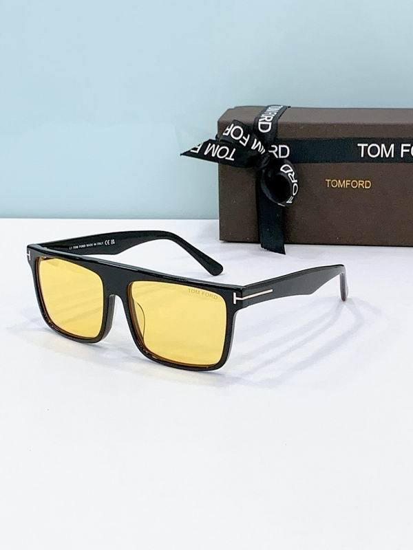 Tom Ford Sunglasses AAA (999)