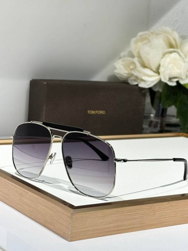 Tom Ford Sunglasses AAA (644)