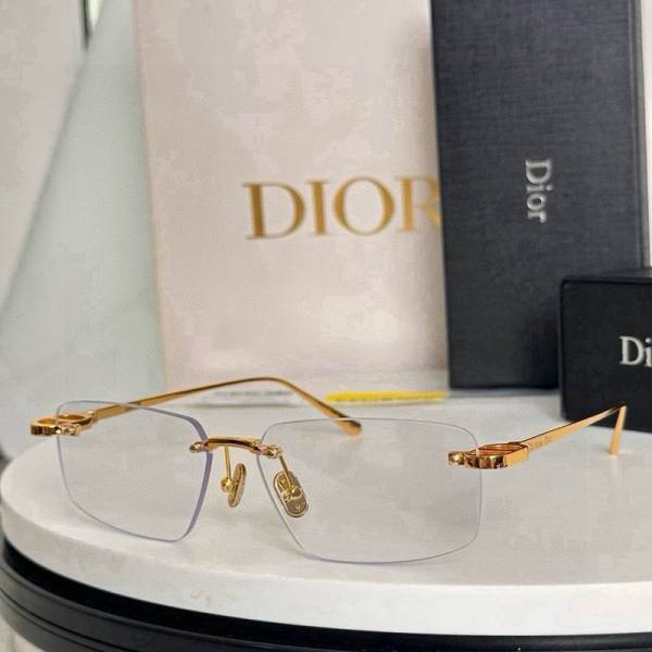 Dior Sunglasses AAA (944)