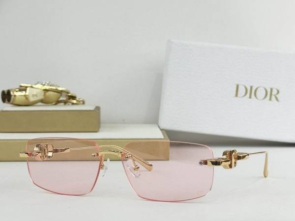 Dior Sunglasses AAA (786)