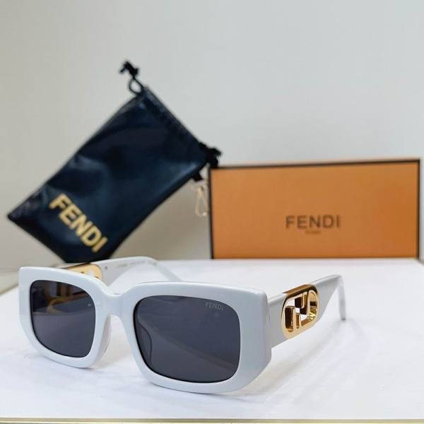 Fendi Sunglasses AAA (495)