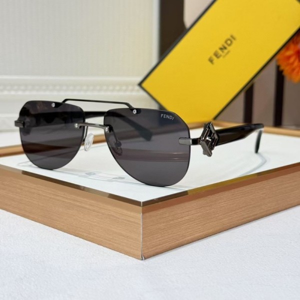 Fendi Sunglasses AAA (265)