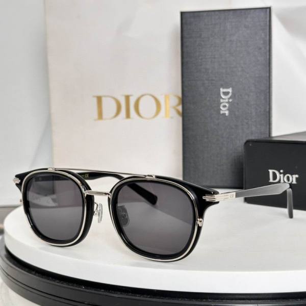 Dior Sunglasses AAA (275)
