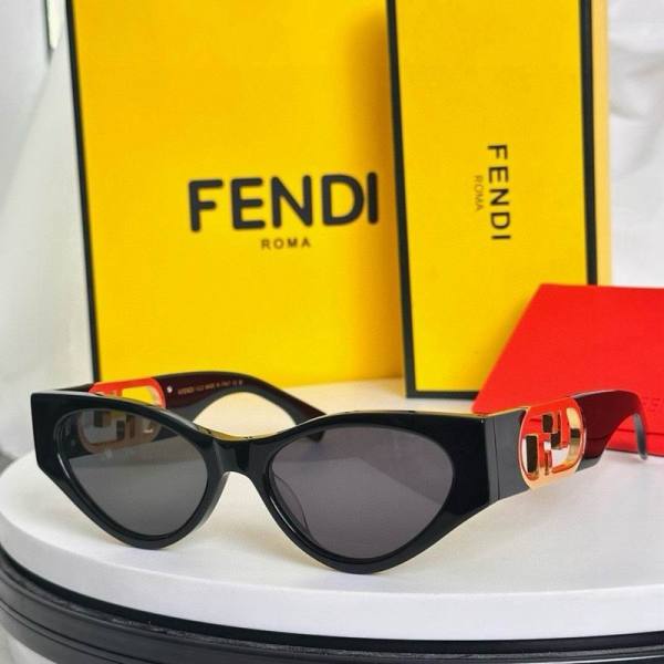 Fendi Sunglasses AAA (482)