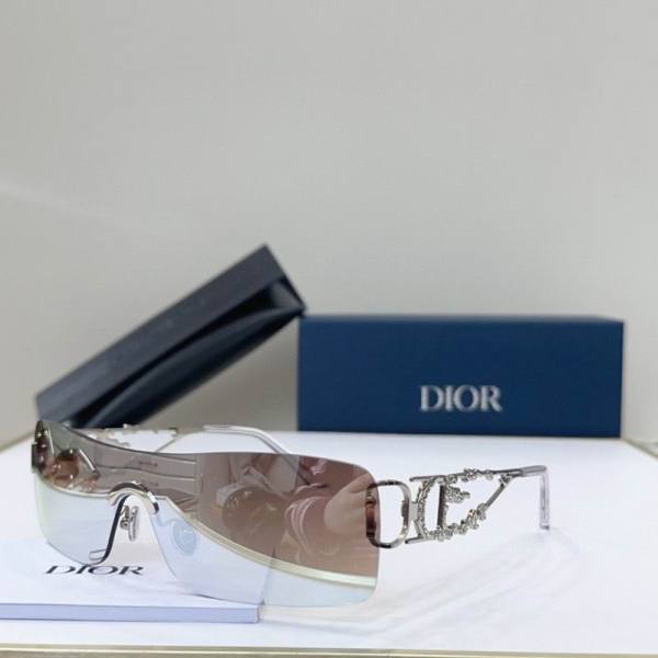Dior Sunglasses AAA (342)