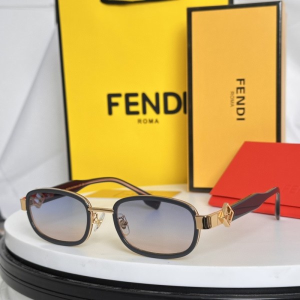 Fendi Sunglasses AAA (96)