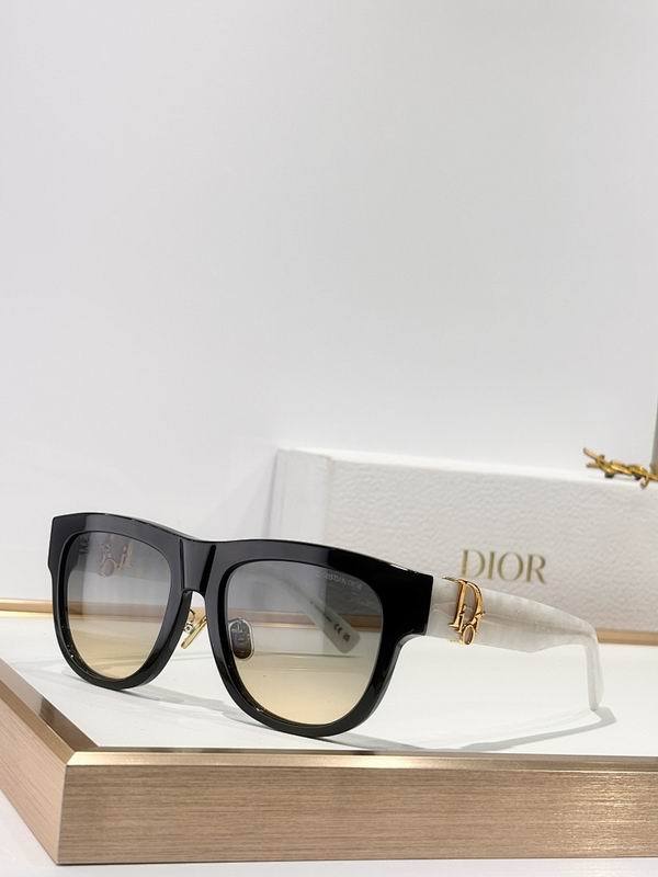Dior Sunglasses AAA (1091)